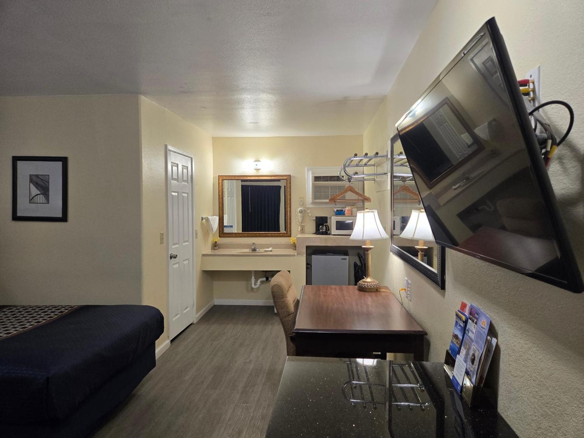 Rodeway Inn & Suites Blythe I-10 Eksteriør bilde